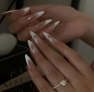 Image of Almandetto  shaped Nails