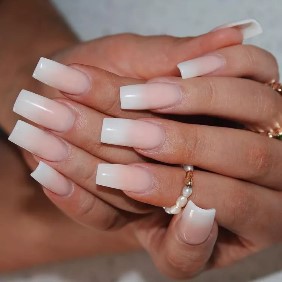 Image of Coffin shaped nails